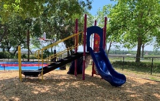 The playground and basketball course at Sol Legare