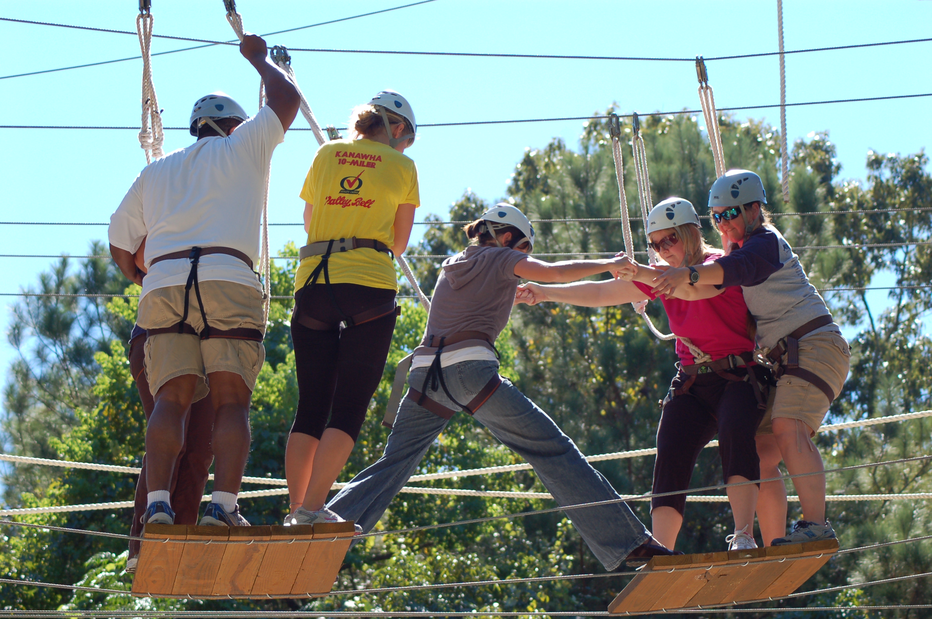 Image of group on Challenge Course